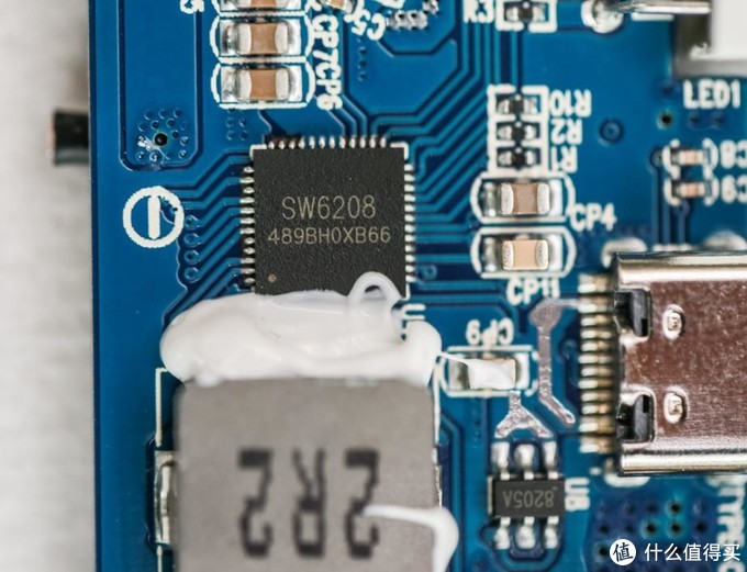 恒行620000mAh SCP双向快充充电宝拆解，真材实料！